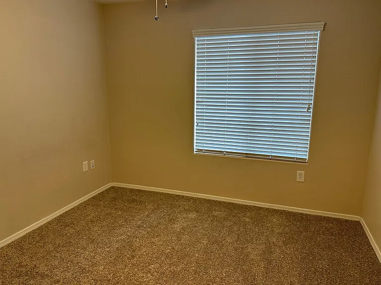 1350 S Greenfield Dr #2073 — Photo 14