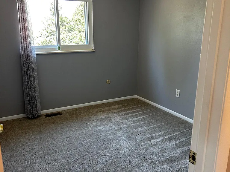 2nd bedroom upstairs.