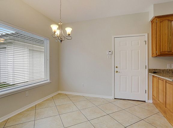 5th image of 741 Doctor Gorman Dr