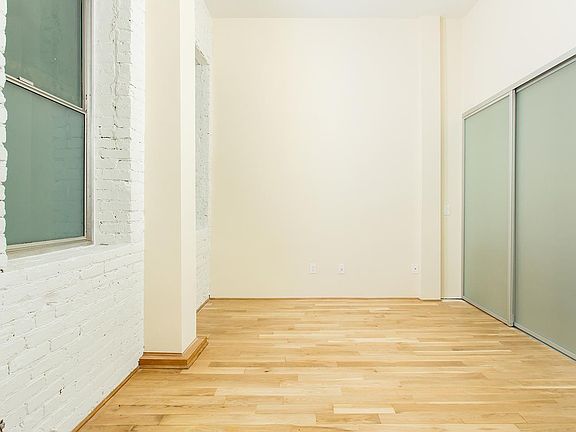 4th image of 8 Brooks Ave APT 1