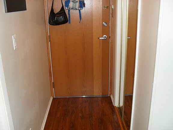 2nd image of 9514 W Lawrence Ave #2204