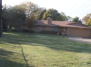 2206 Monteleon St, Grand Prairie, TX 75051