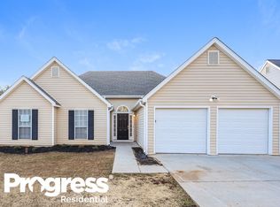 8211 Valley Blf, Riverdale, GA 30274