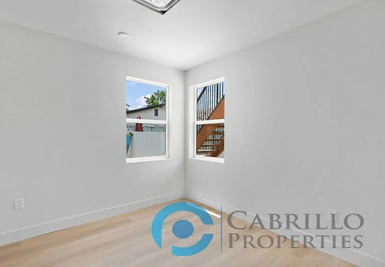 3516 Oak Glen Ln — Photo 17