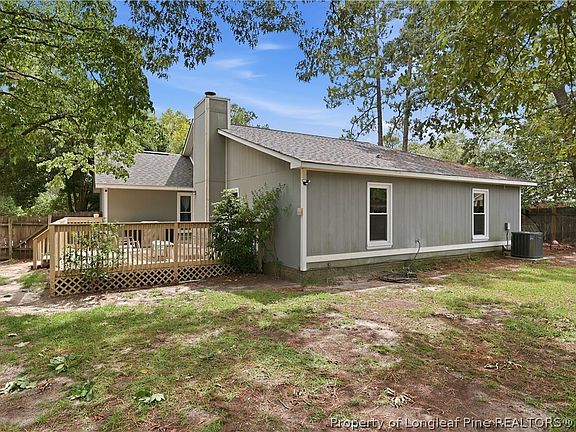 3rd image of 7236 Shady Grove Ln