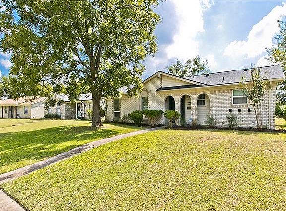 2nd image of 1622 Bitter Creek Dr