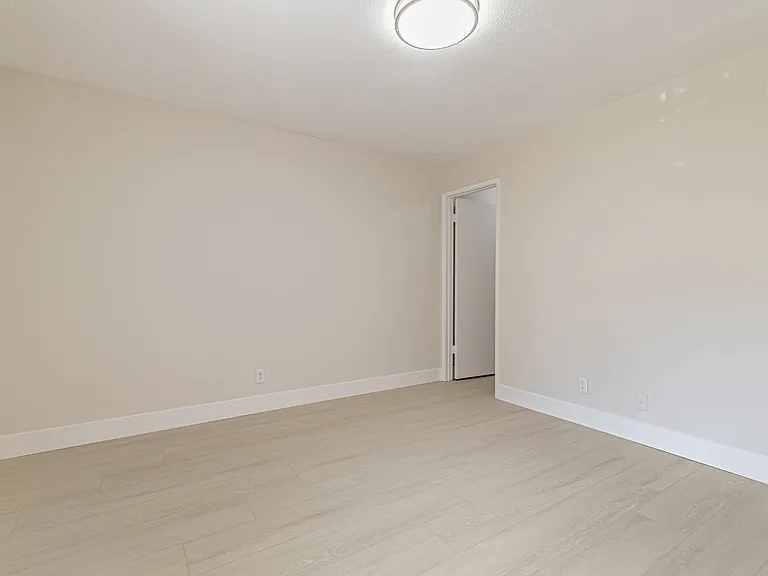 Santana Place — Photo 19