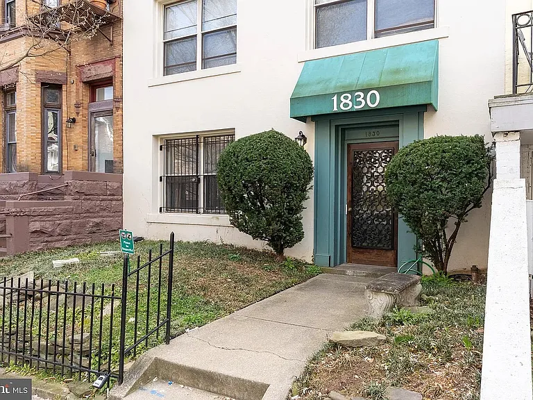 1830 California St NW #1 — Photo 23