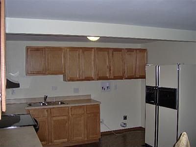 3rd image of 2200 Los Arrow Dr