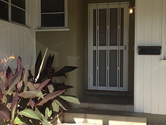 2nd image of 4032 N Woodgrove Ave
