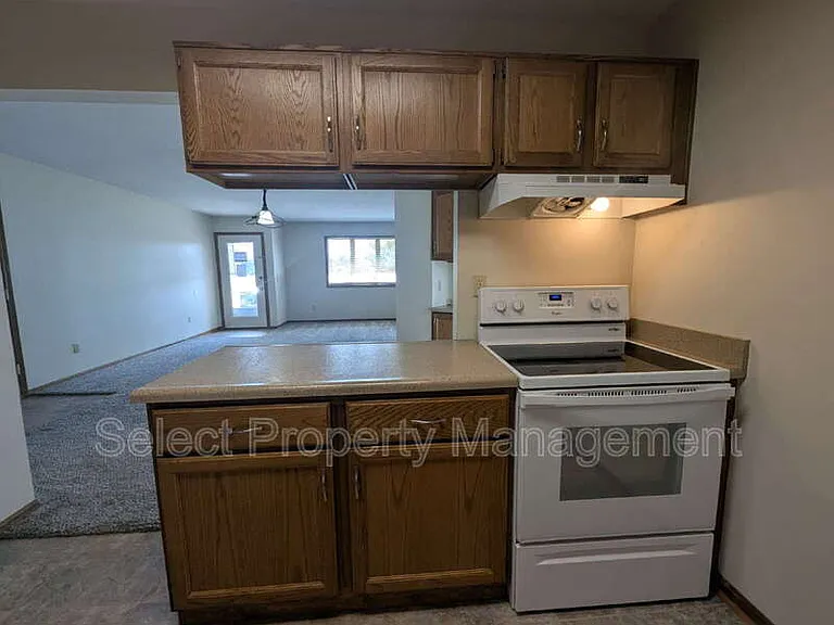 10915 Pine Mills Rd — Photo 8