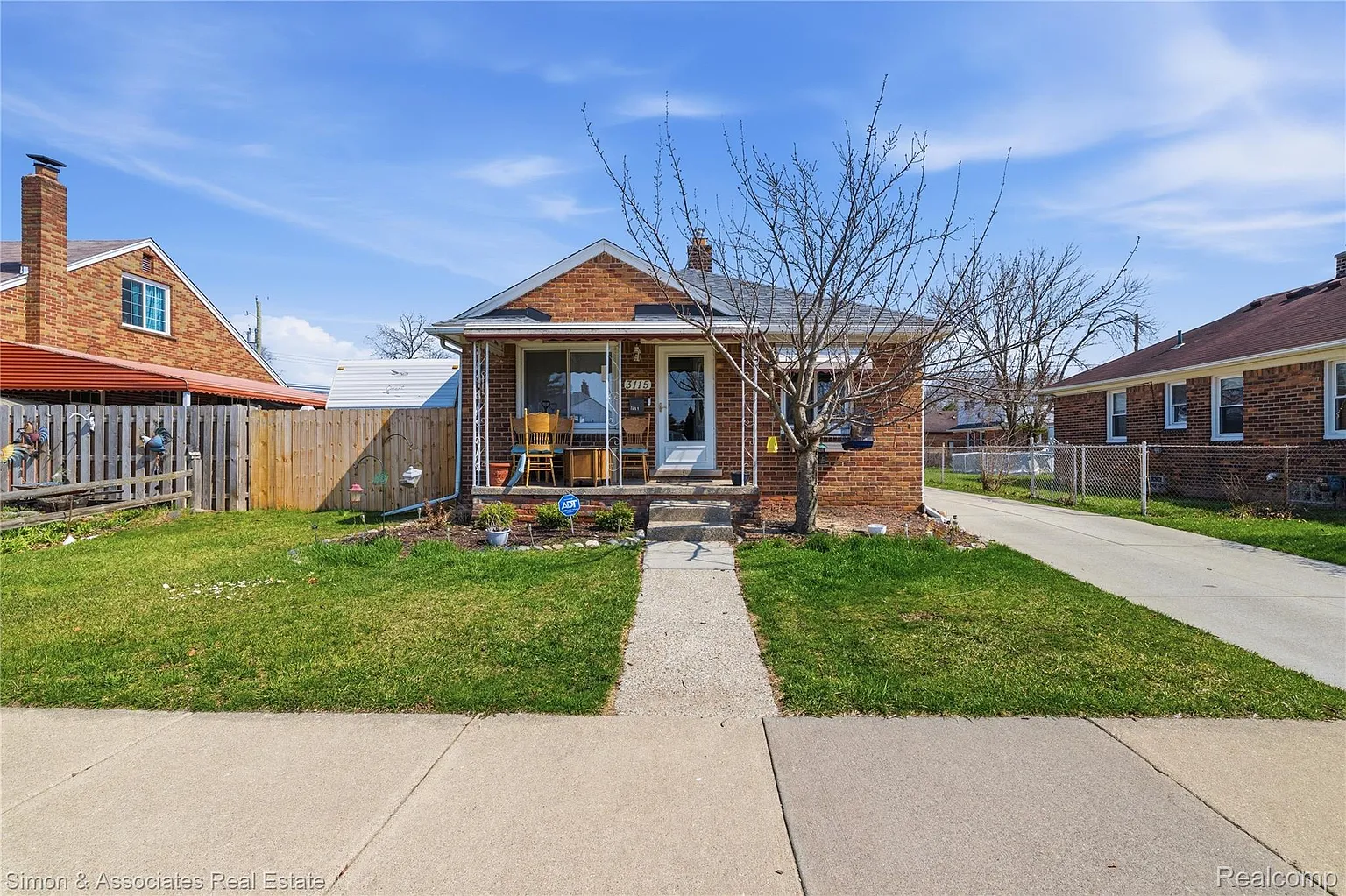 3115 Wilson Ave photo 1