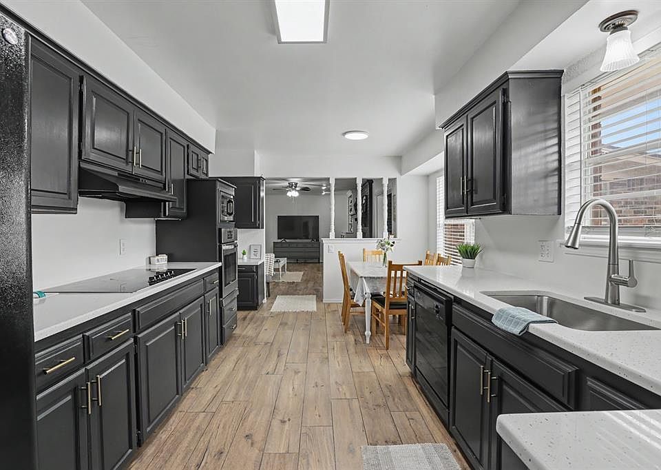 1st image of 5308 NW 108th Ter