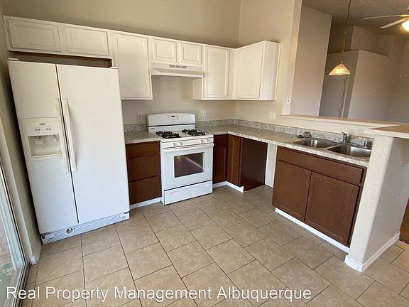 2nd image of 10416 Mesa Sunset Ave SW