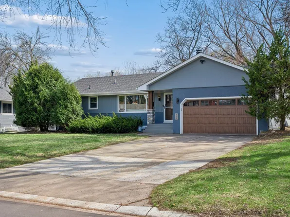 8209 38th Ave N, New Hope, MN 55427