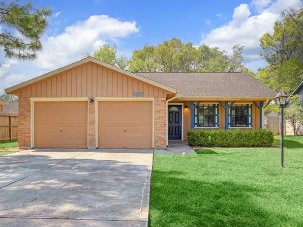 3430 Robinson Dr, Pearland, TX 77581
