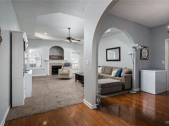 5th image of 2408 Stardust Dr