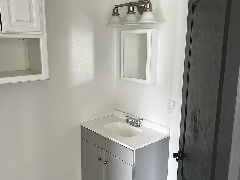 522 W Alice Ave #1 — Photo 11