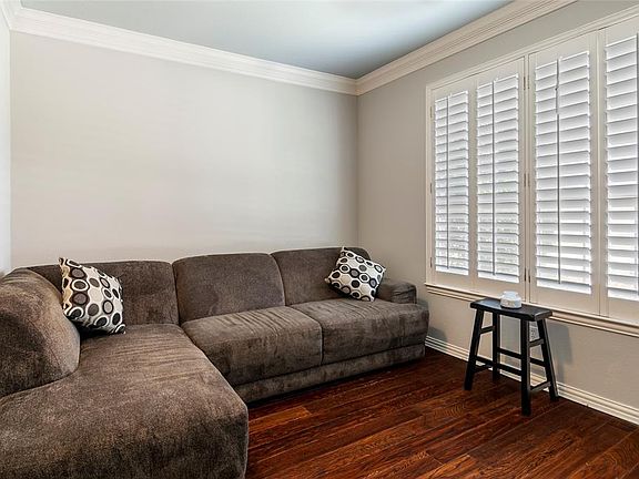 5th image of 5469 Bay Meadows Dr
