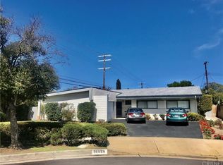 16959 Ballinger St, North Hills, CA 91343