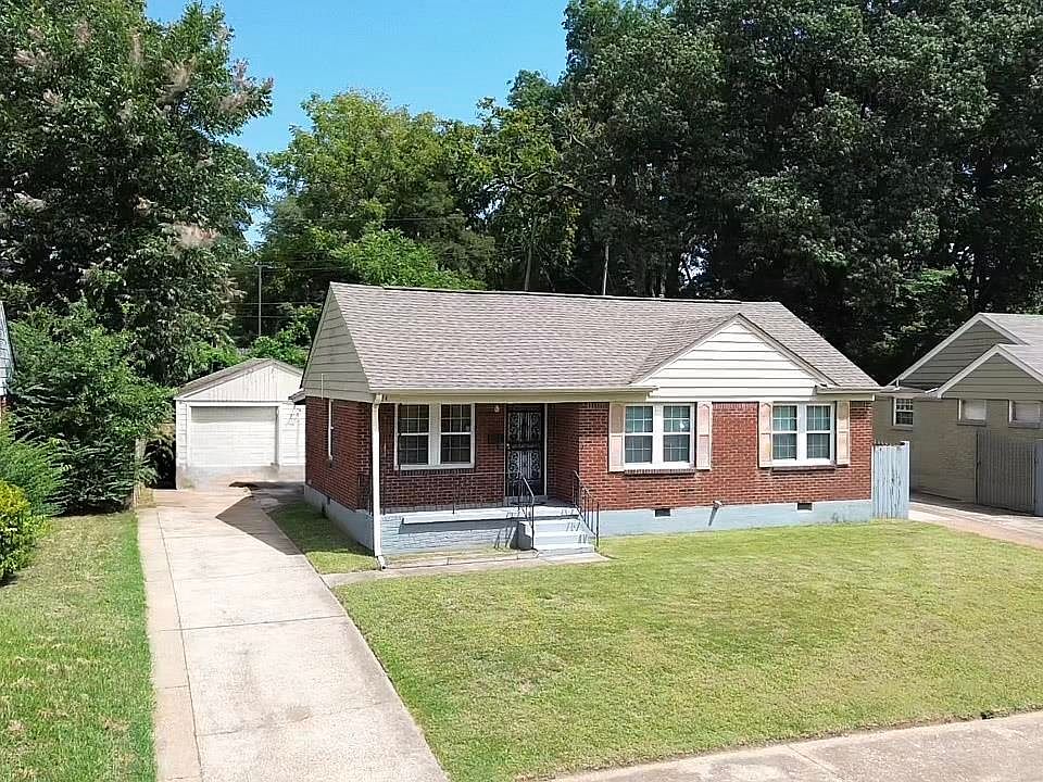 1st image of 574 Waring Rd