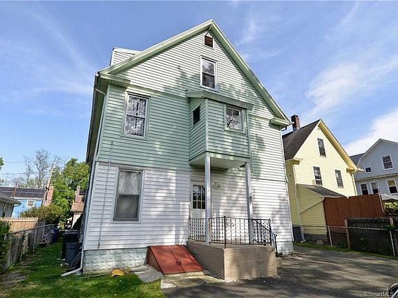 5th image of 87 Blakeman Pl