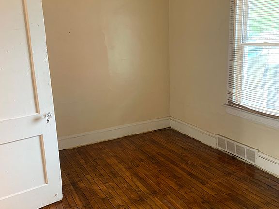 2nd image of 6606 Harvard Ave