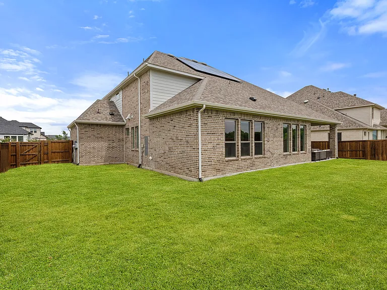 1411 Prescott Dr — Photo 50