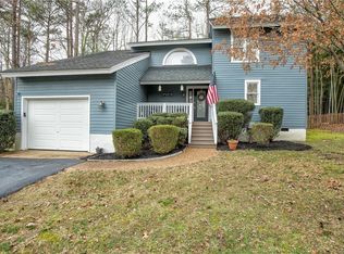 6303 Willow Glen Rd, Midlothian, VA 23112