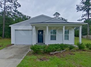 102 Morgan Ct SE, Ludowici, GA 31316