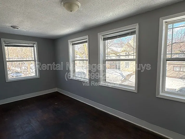 2931 Bryant Ave N #2 — Photo 52