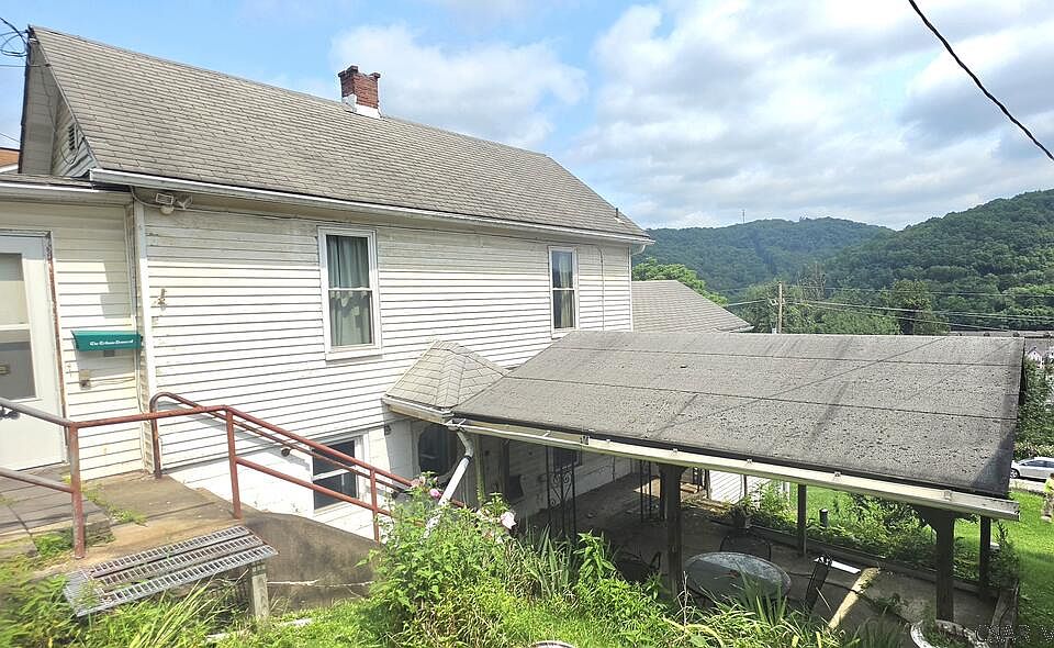 1st image of 814 Virginia Ave