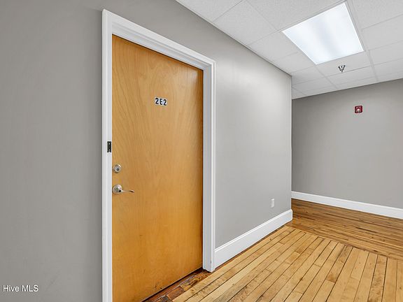 2nd image of 21 N Front Street Unit 2e2