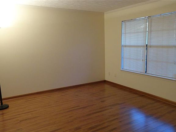 4th image of 14579 Old Courthouse Way Unit C