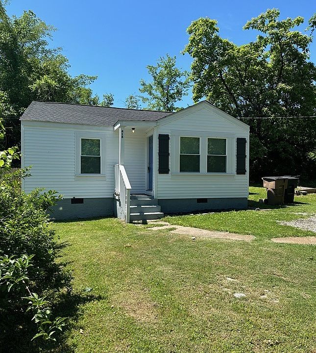 1st image of 414A Ewing Ln
