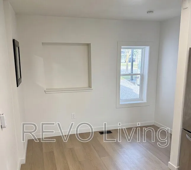137 Oakdale Ave #2 — Photo 4