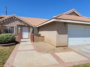 43865 Glenraven Rd, Lancaster, CA 93535