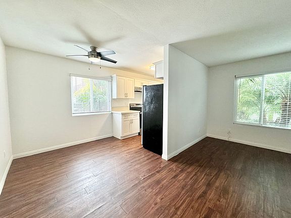 4th image of 4322 Van Dyke Ave APT 1