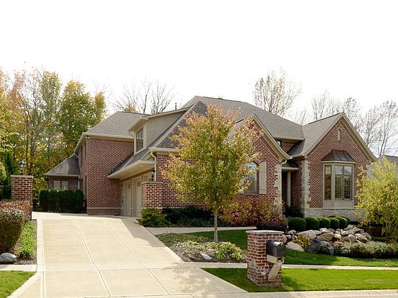 4th image of 371 Sanner Ct