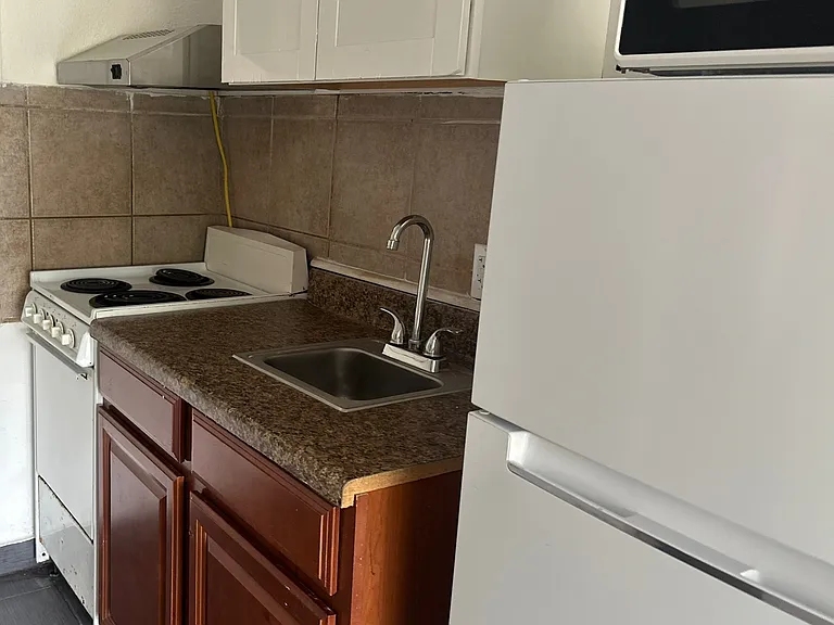2200 S Ocean Blvd #104 — Photo 3