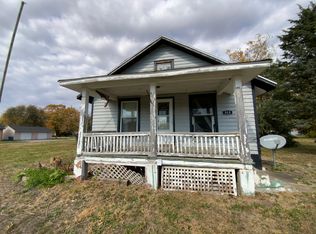 313 W 13th St, Georgetown, IL 61846