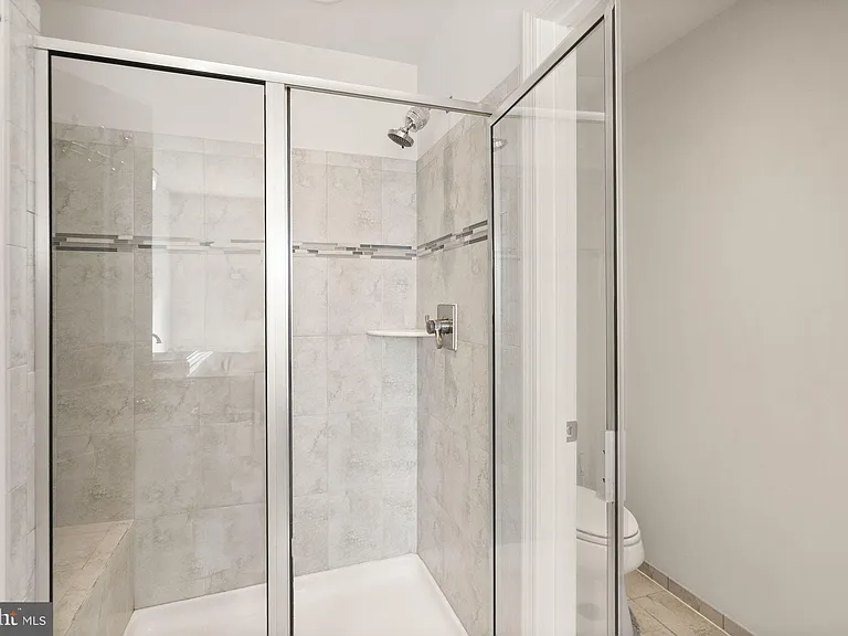 23491 Epperson Sq — Photo 31