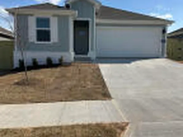 (undisclosed Address), Fayetteville, AR 72704