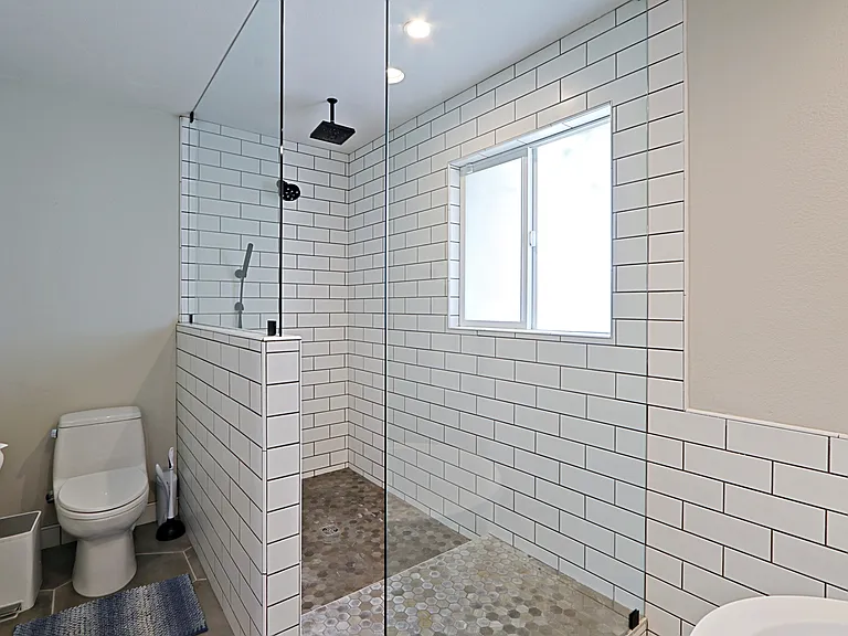 8301 E Meadowbrook Ave — Photo 18