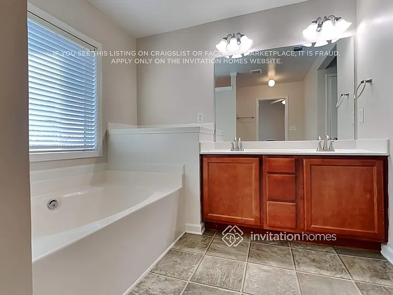 166 Grenier Ter — Photo 18