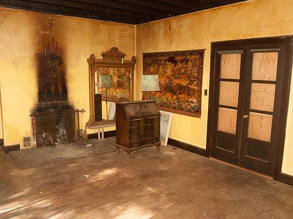 3rd image of 3408 Brockway Ct