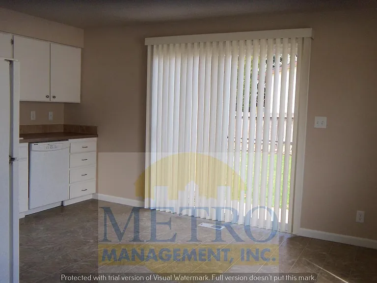 792 S Curtis Rd — Photo 7