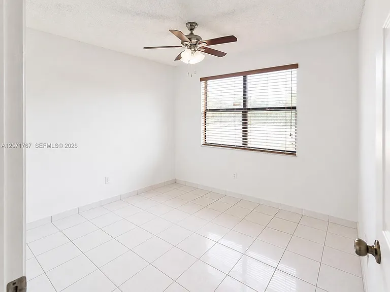 6605 W 26th Dr #2418 — Photo 7