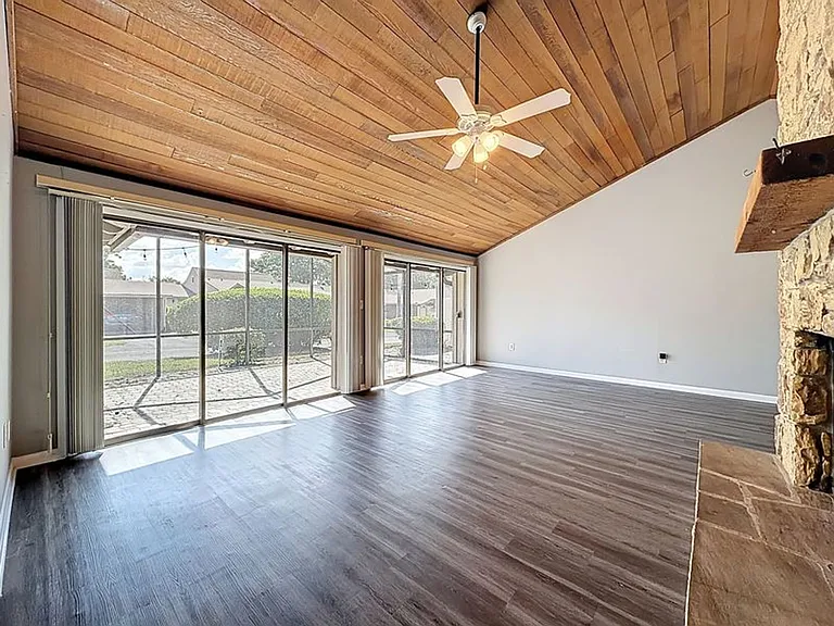 1921 Abbington St #23-C — Photo 6
