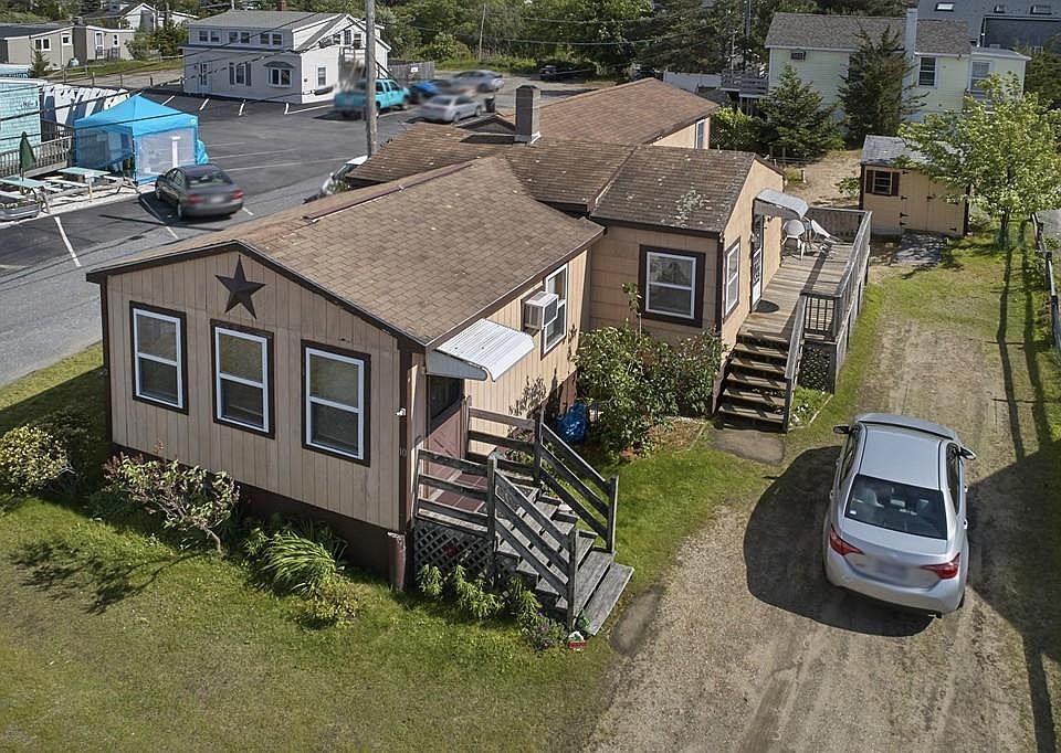 1st image of 10 Plum Island Blvd